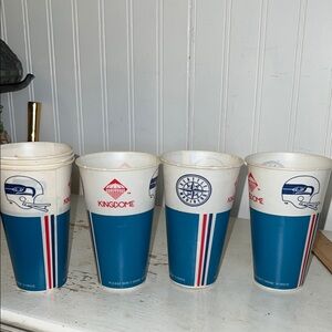 RARE unused Seattle Kingdome Vintage paper Cups Set Mariners Seahawks